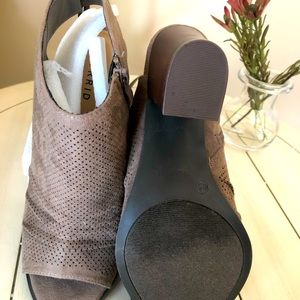 Torrid 2” block heels in taupe
